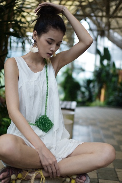 Elegancka torebka na ramię dla kobiet - 2019 nowy model Mini Crossbody z perłami i koralikami - Wianko - 9