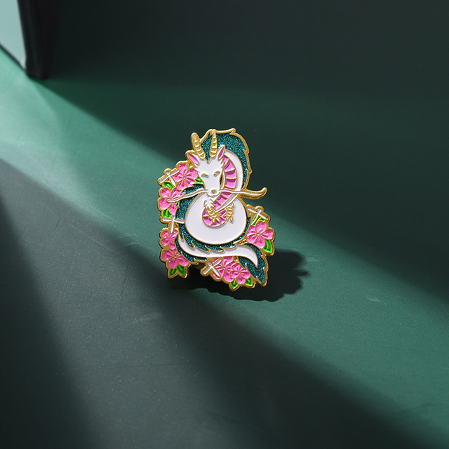 Broszka Spirited Away Vintage - Haku z Gwiezdnym Niebem w różowym kolorze - Brooch - Cartoon-Style - Biżuteria dla fanów filmu - Prezent - Wianko - 3