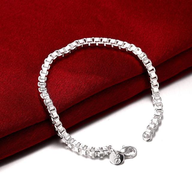 Bransoletka z łańcuszkiem o grubości 4MM, wykonana z 925 srebra - dla mężczyzn i kobiet, popularna marka biżuterii, idealna na ślubne przyjęcie lub jako prezent świąteczny - Wianko - 8