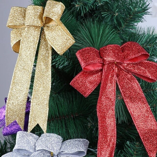Bożonarodzeniowy dekor w kształcie drzewa z czerwoną bawełnianą pościelą, błyszczącą kokardą i ozdobami na choinkę - Wianko - 1
