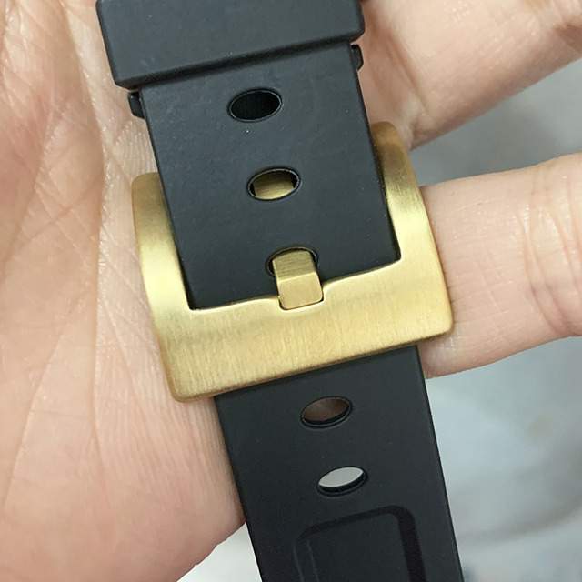 Solidna klamra z brązu do części zegarka L6002M, pełne szczotkowanie, szerokość: 18, 20, 22, 24, 26mm, z drążkami sprężynowymi - Wianko - 5