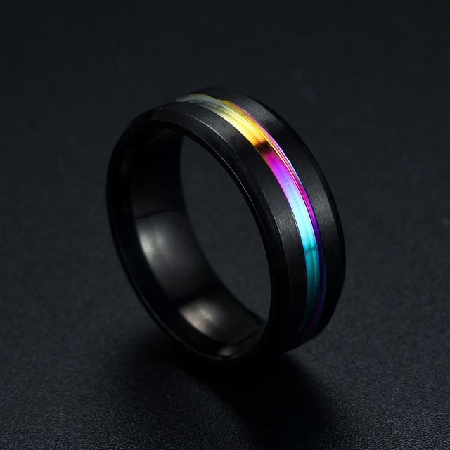 Czarny pierścionek obrączkowy dla mężczyzn ze stali tytanowej 8mm, z niebieskim rowkiem i fazowanymi krawędziami - Wianko - 6