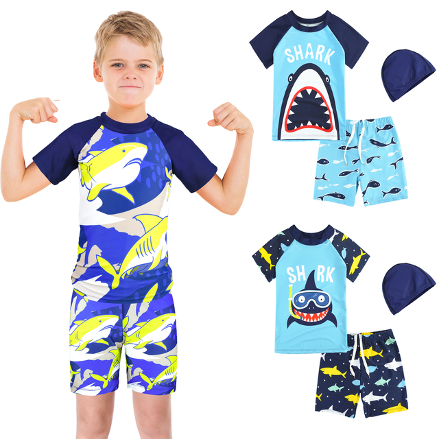 Zestaw 3 szt. strojów kąpielowych dla chłopców - kostium kąpielowy + czapka z nadrukiem rekin, rashguardy chłopięce w kreskówkowym stylu - Wianko - 2