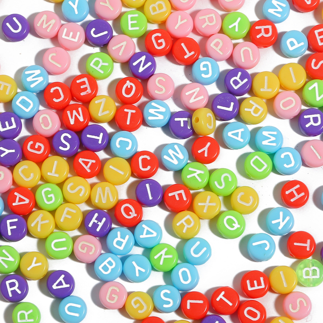 100 sztuk kolorowych, akrylowych płaskich koralików w litery alfabetu angielskiego, 7x4mm, do tworzenia dziecięcej biżuterii DIY - Wianko - 3