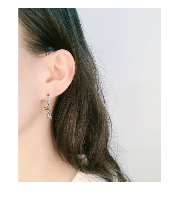 Kolczyki wiszące z srebra CIAXY 925 Sterling w stylu retro z asymetrycznym wzorem króliczka i długim łańcuszkiem do ucha - biżuteria z tajskiego srebra Smiley Ear Buckle - Wianko - 15