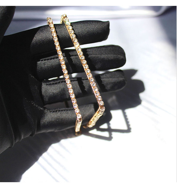 Duże złote kolczyki Hoop w kształcie obręczy z kryształami - oświadczenie, akcesoria biżuteryjne - Wianko - 4