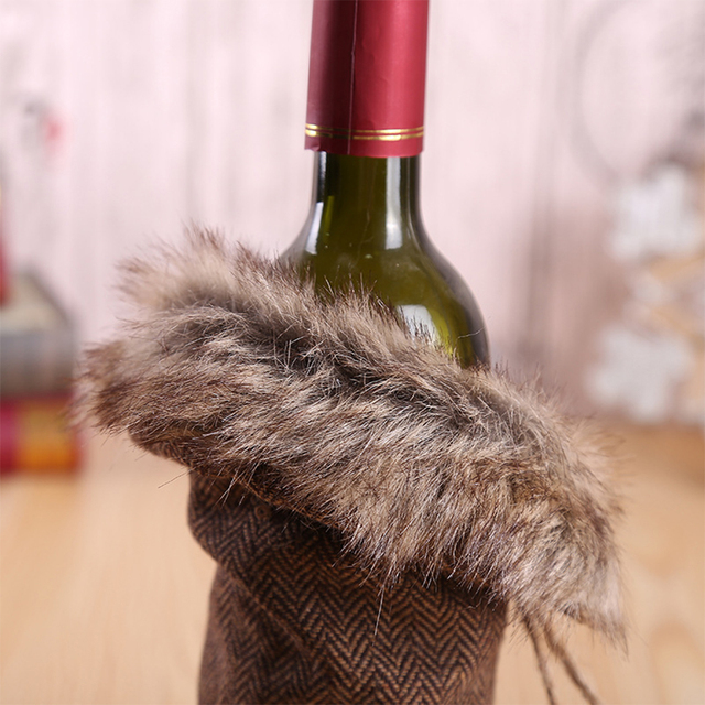 Dekoracyjny pokrowiec na butelkę wina z motywem Świętego Mikołaja na Boże Narodzenie i Nowy Rok 2021 - Wianko - 7