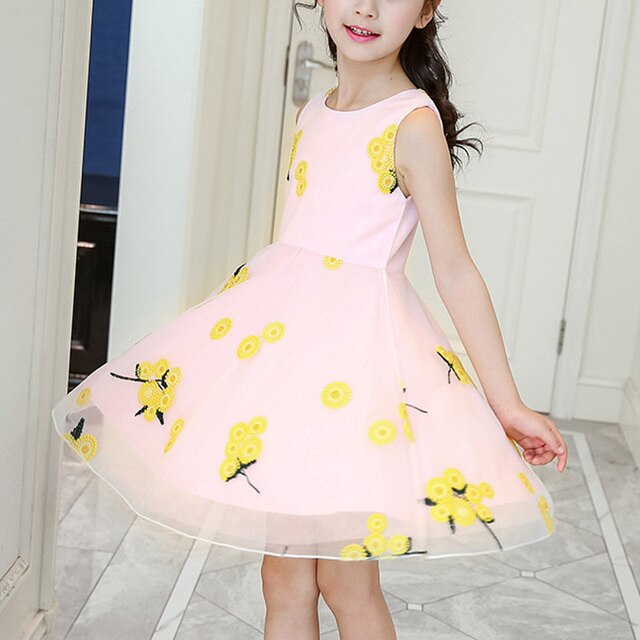 Suknia księżniczki na przyjęcie urodzinowe dla dzieci - biała suknia Tutu z bufiastymi rękawami i kwiatowym motywem - Wianko - 8