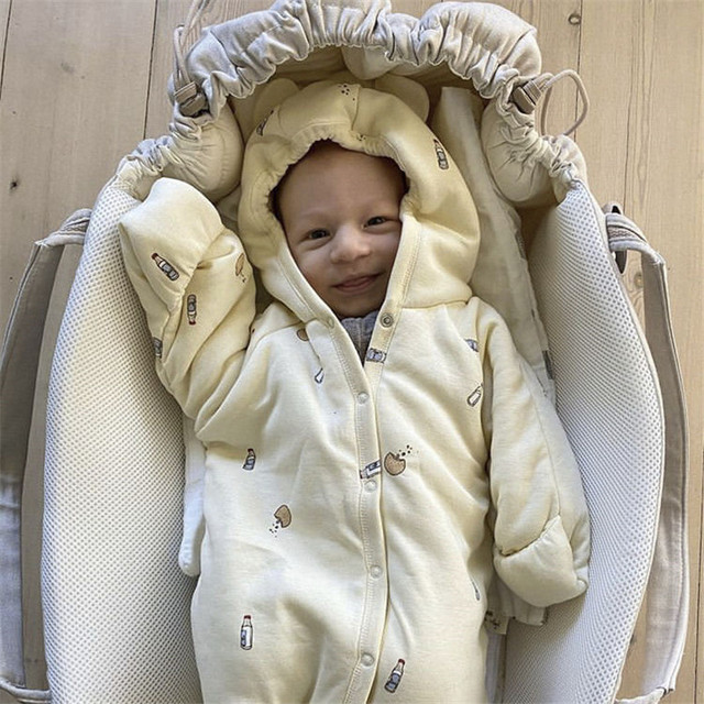 Pajacyk niemowlęcy zimowy Kingsley - wzór Romper z uszami, ciepły i wygodny, dla chłopca i dziewczynki, w kolorze wiśniowym - Wianko - 26