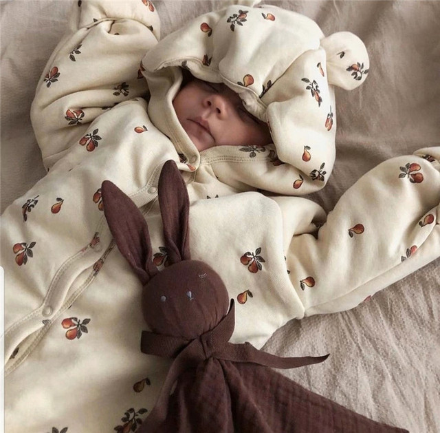 Pajacyk niemowlęcy zimowy Kingsley - wzór Romper z uszami, ciepły i wygodny, dla chłopca i dziewczynki, w kolorze wiśniowym - Wianko - 24