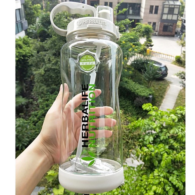 Hurtownia Herbalife Nutrition Sport - Bidon 2L 1000ml - Przenośna butelka wody plastikowa na rower, wspinaczkę, piknik i camping - Wianko - 9