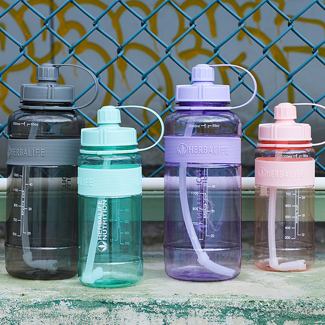 Hurtownia Herbalife Nutrition Sport - Bidon 2L 1000ml - Przenośna butelka wody plastikowa na rower, wspinaczkę, piknik i camping - Wianko - 1
