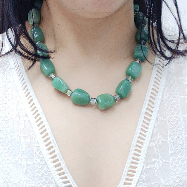 Zielony naszyjnik Lii Ji z prawdziwym kamieniem zielonym awenturynem czterdziestodwucentymetrowy naszyjnik choker dla kobiet – biżuteria na prezent urodzinowy - Wianko - 1