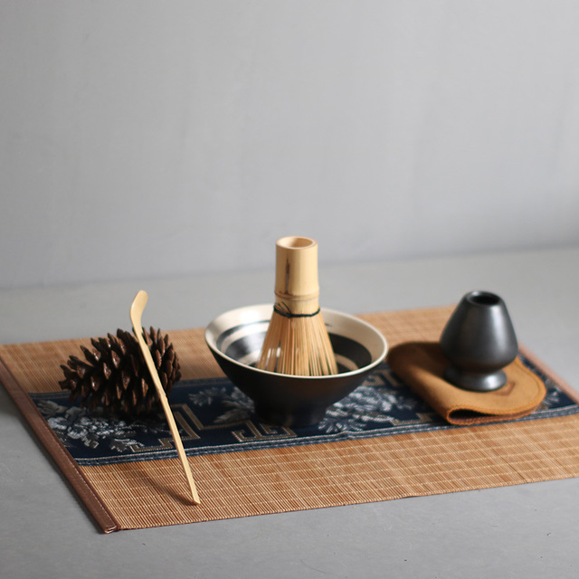 Zestaw tradycyjnych naczyń do herbaty: matcha trzepaczka, scoop bamboo, ceramiczna miska do ubijania matcha, japoński uchwyt - 4-7 sztuk/zestaw - Wianko - 2