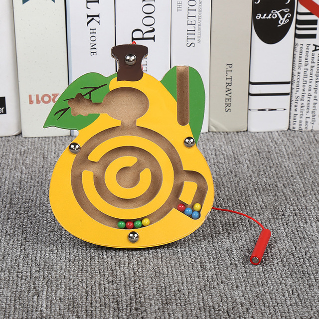 Drewniane zabawki Montessori - mobilny labirynt magnetyczny dla dzieci 0-12 miesięcy - Wianko - 17