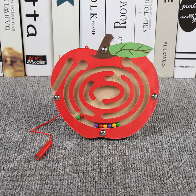 Drewniane zabawki Montessori - mobilny labirynt magnetyczny dla dzieci 0-12 miesięcy - Wianko - 18