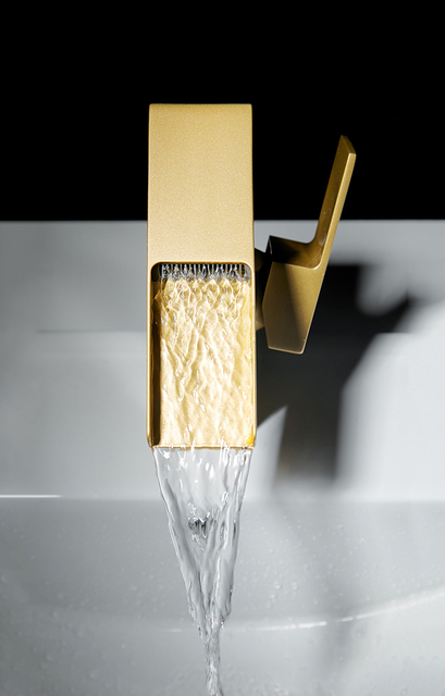 Mikser umywalkowy wodospad szczotkowany złoty mosiądz ciepła/zimna wodą pojedynczy uchwyt - Wianko - 8