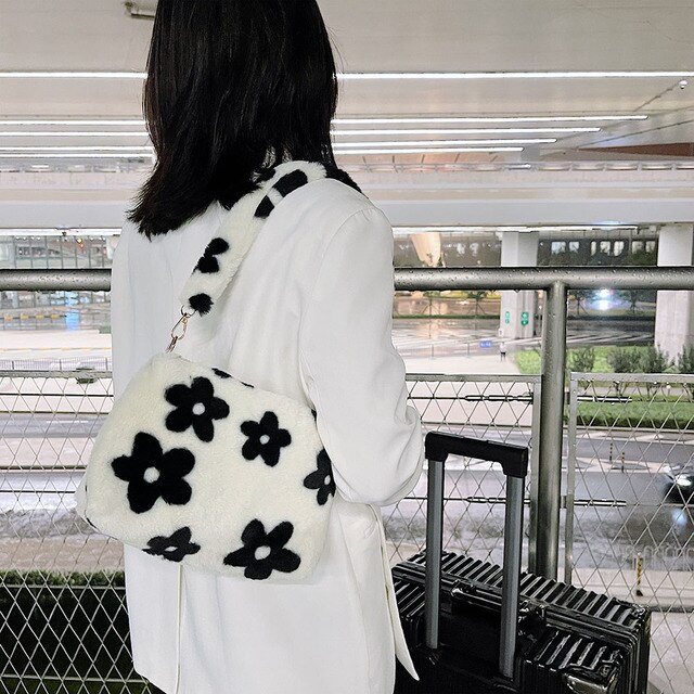 Nowa zima 2021: Miękka pluszowa torba na ramię INS z kwiatowym nadrukiem - Wianko - 7