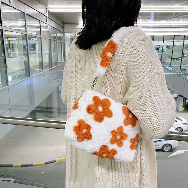 Nowa zima 2021: Miękka pluszowa torba na ramię INS z kwiatowym nadrukiem - Wianko - 8