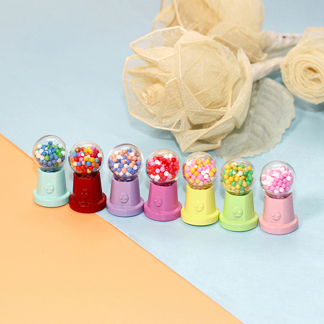 Kawaii Miniaturowy Domek dla Lalek z Mini Automatem do Cukierków - Zabawka do Udawania Gry w Kuchnię Barbie dla Dziewczynek - Wianko - 8