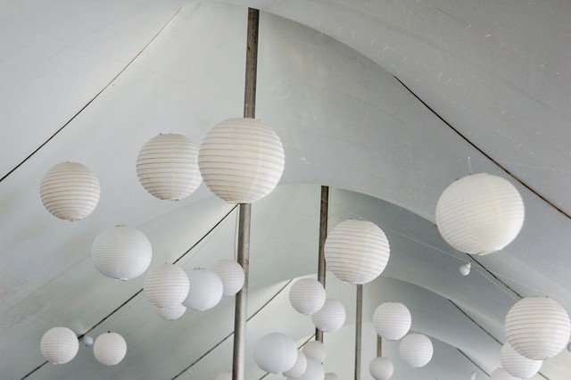 Lampiony papierowe białe z diodami LED, 36 sztuk w różnych rozmiarach, dekoracja ślubno-imprezowa - Wianko - 5