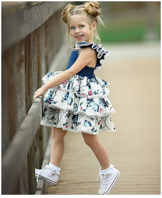 Sukienka dziewczęca z koronkowymi rękawami i wzorem drukowanym na materiale - Wianko - 5