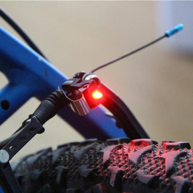 Wodoodporny hamulec rowerowy światło ogon tylne LED czerwone lampy kolarstwo akcesoria bezpieczne - Wianko - 5