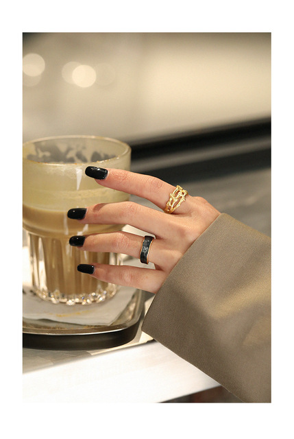 Pierścień biżuteryjny z prawdziwym srebrem 925, nieregularny wzór Hollow, idealny dodatek ślubny dla modnych kobiet w 2021 roku, wykończony pozłacanym 18K złotem - Wianko - 10