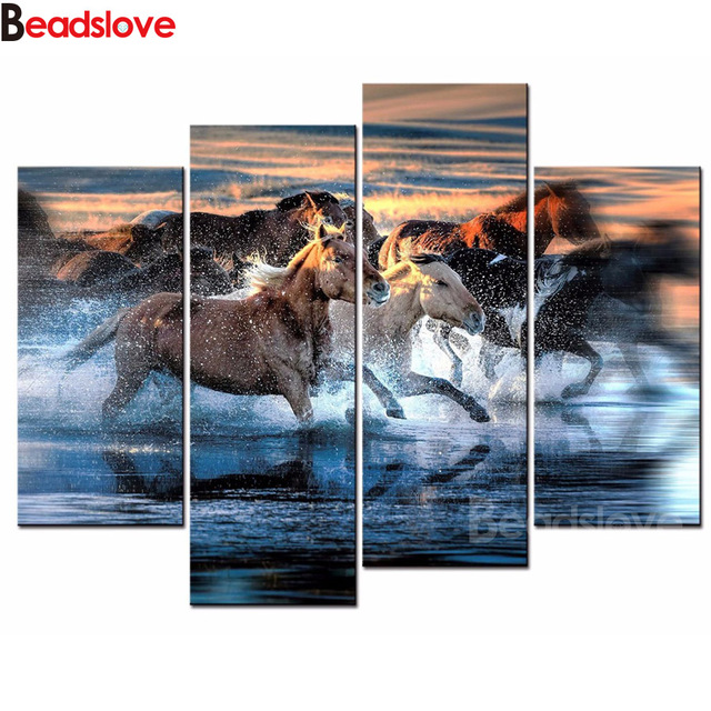 Obraz diamentowy 5D DIY - Galopujące, biegnące konie przy krzyżu rzeki - Wianko - 3
