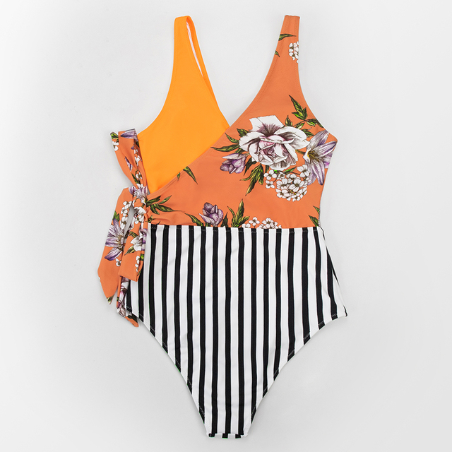 Jednoczęściowy strój kąpielowy CUPSHE V-neck Teal z nadrukiem węża, patchworkiem i sznurowanym pasem Monokini Sexy kobiety z lukami - Nowość 2021 - Wianko - 26