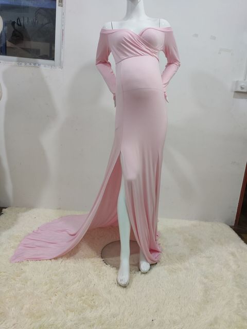 Długa sukienka szyfonowa z dekoltem w szpic, trenem i przylądkiem - kobieca elegancja - Wianko - 15