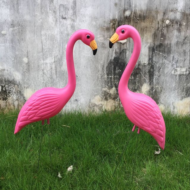 Sprzedaż zestawu 2 sztuk symulowanych flamingów plastikowych z brzuchem do ozdobienia ogrodu na trawniku - Wianko - 7