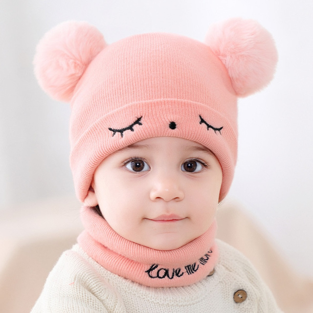 Zestaw dwóch ciepłych jesienno-zimowych czapek niemowlęcych z szalikami i podwójnymi pomponami - dla chłopców i dziewczynek - Wianko - 1