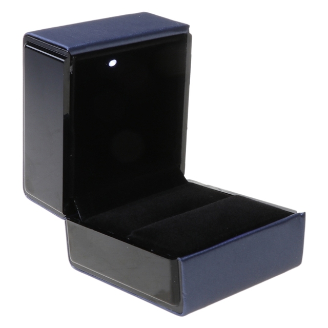 Podświetlana LED kolczyk szkatułka na pierścionek ślubny i zaręczynowy – ekspozycja biżuterii - Wianko - 5