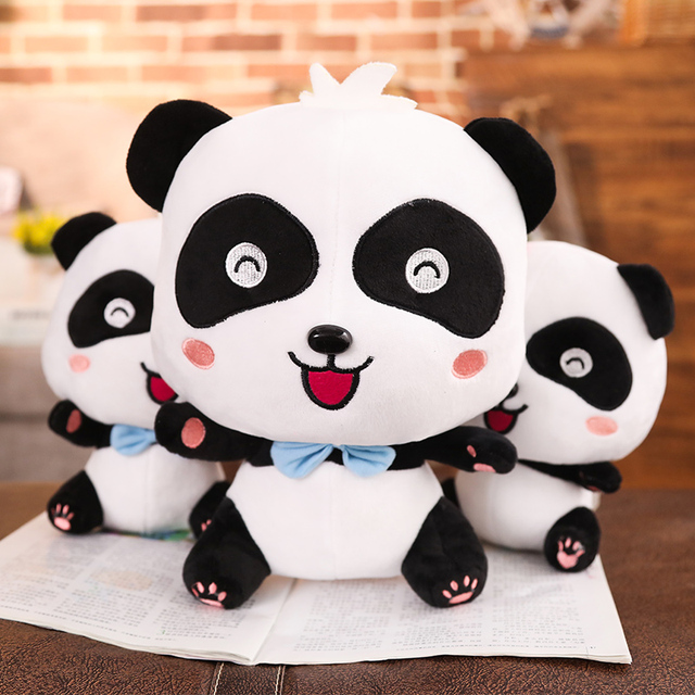 Pluszowa panda 22cm z rysunkiem, muszką i miękką poduszką - zabawka dla dzieci i dziewczynki - Wianko - 5