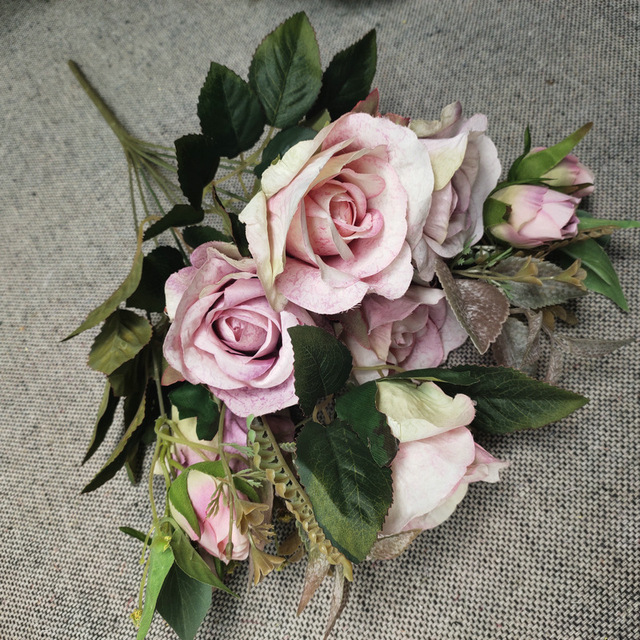 Bukiet sztucznych róż jesienią w stylu europejskim - 6 główek, z jedwabiu, idealne na ślub, retro, dekoracje stołu - Wianko - 9