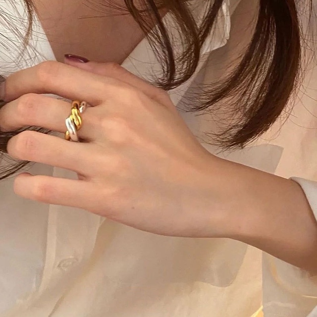 Pierścień żółty/champagne/srebrny twist - modny dodatek 2021 dla kobiet i dziewcząt - biżuteria para, pasująca na dwa palce - prezent z metalu - Wianko - 4