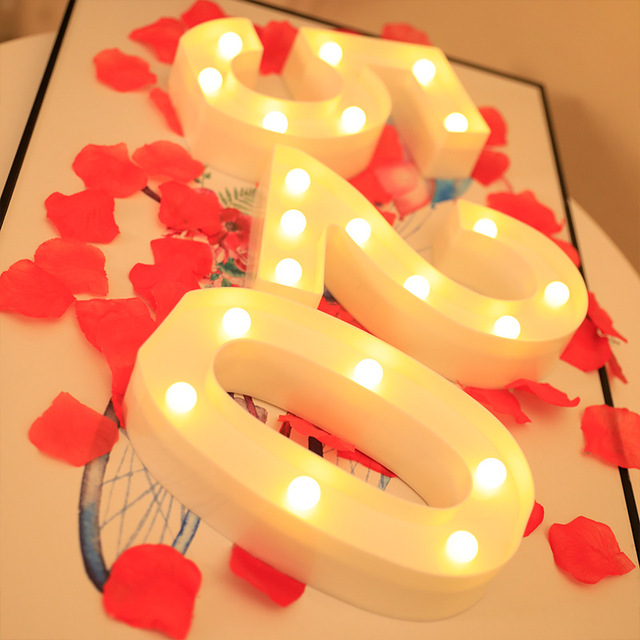 LED Letter - Lampka nocna z plastiku w kształcie liter i cyfr, ozdobiona sercem, światło LED, idealna dekoracja na ślub, Baby Shower, urodziny i inne imprezy - Wianko - 7
