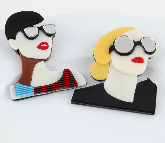 Duża broszka akrylowa z motywem Cartoona, idealna dla modnych kobiet w okularach - Wianko - 4