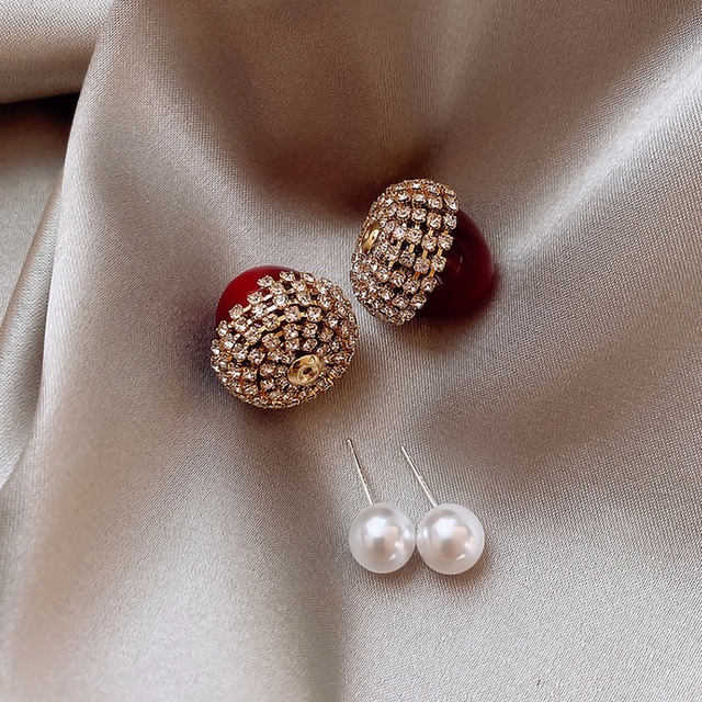 Kolczyki z cyrkonią w kształcie kokardy z drobnymi perłami - złote, czerwone, świąteczne dla kobiet - Wianko - 23