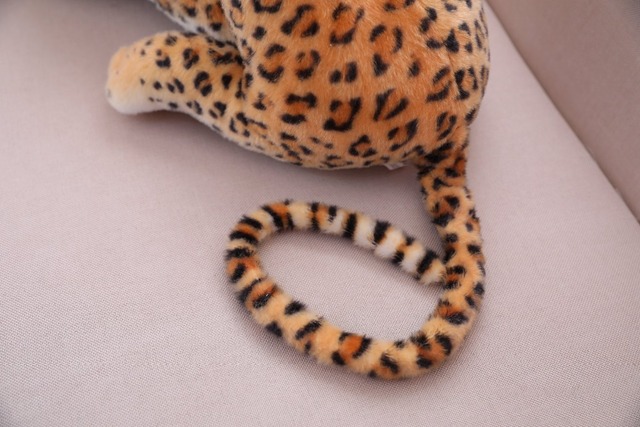 Realistyczna pluszowa zabawka - tygrys i leopard w rozmiarze od 30 do 120 cm, biała wersja - Wianko - 35