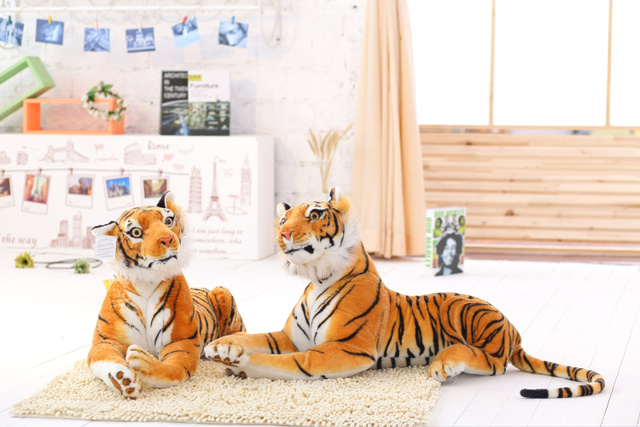 Realistyczna pluszowa zabawka - tygrys i leopard w rozmiarze od 30 do 120 cm, biała wersja - Wianko - 1