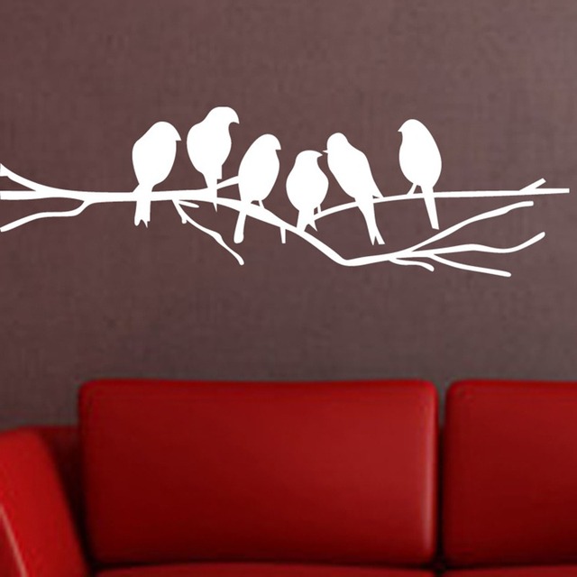 Naklejka ścienno-dekoracyjna: Czarne białe ptaki na drzewie - Wianko - 2