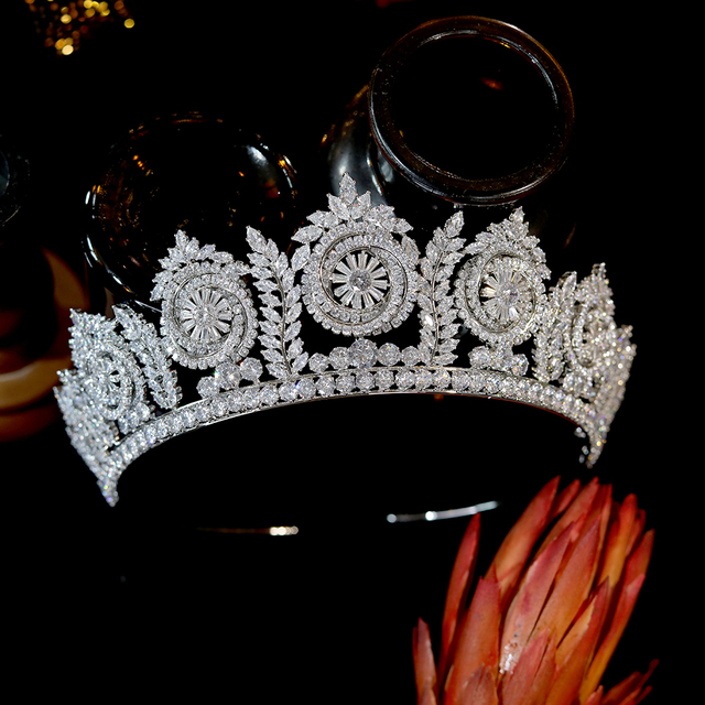 Korona królowej CZ z pałąkiem na głowę, tiara i korona ślubna wysokiej jakości - Wianko - 9