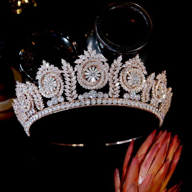 Korona królowej CZ z pałąkiem na głowę, tiara i korona ślubna wysokiej jakości - Wianko - 10