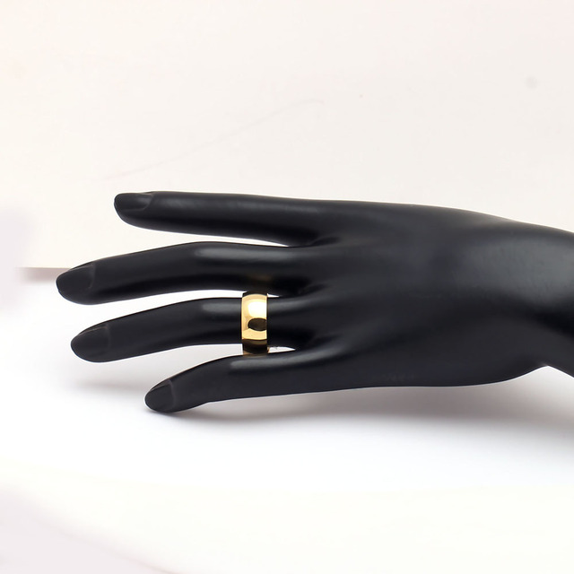 Wygrawerowany pierścień personalizowany z błyszczącą nazwą - złoty kolor, stal nierdzewna, gładki - dla kobiet i mężczyzn - Wianko - 13