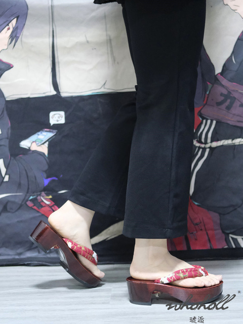 Letnie klapki damskie na drewnianej platformie - geta drewniaki japońskie kryte sandały anime cosplay - Wianko - 12
