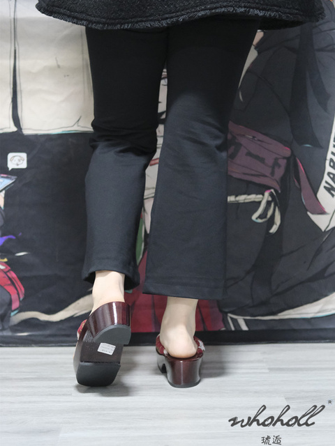 Letnie klapki damskie na drewnianej platformie - geta drewniaki japońskie kryte sandały anime cosplay - Wianko - 11