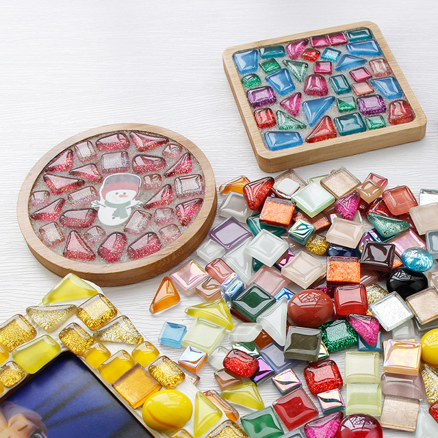 Paczka 1000 g szklanych nieregularnych płyt mozaikowych w różnych kształtach - idealne do tworzenia własnych brokatowych i błyszczących mozaikowych dzieł sztuki - Wianko - 3