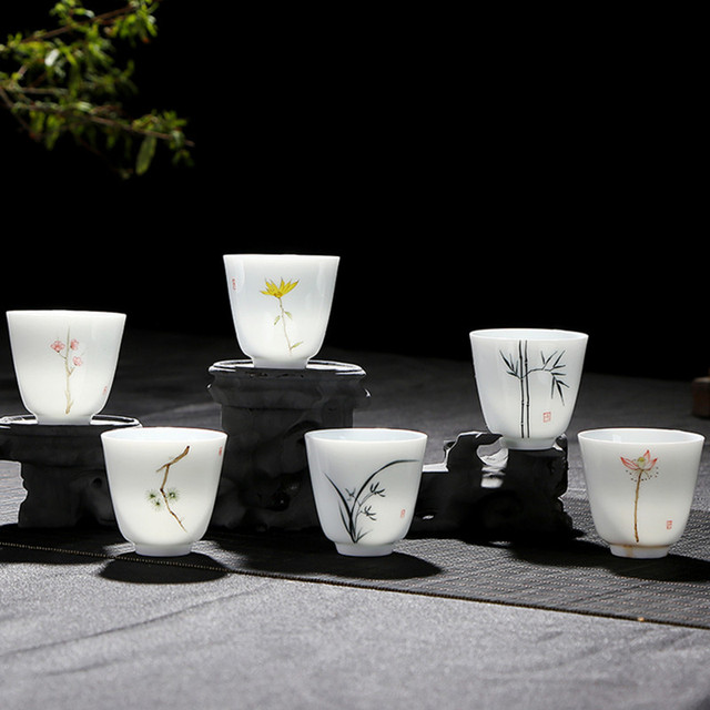 Zestaw 4 filiżanek do kawy i herbaty ze zbioru Jingdezhen z ręcznie malowaną ceramiczną porcelaną - Wianko - 1